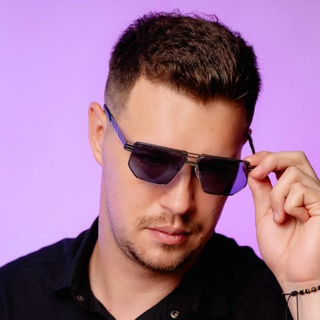 Cum alegi ochelarii de soare potriviti pentru forma fetei tale